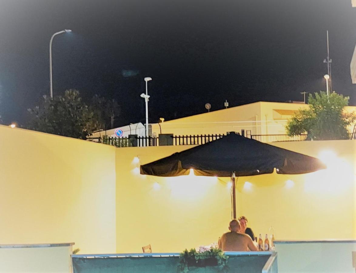 Villa Costanza Casa Vacanze Avola Extérieur photo